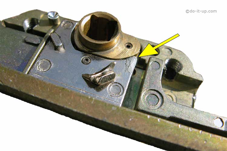 uPVC Window - Broken Locking Mechanism (Gearbox Lug)