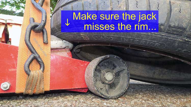 Breaking a Tyre Bead Using a Trolley Jack (Making Sure the Jack Misses the Rim)