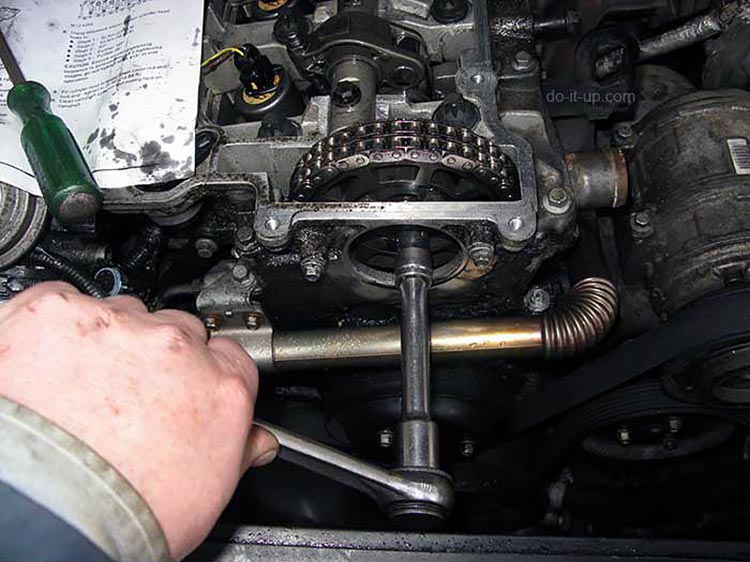 Head Gasket Repair - Remove the Timing Chain