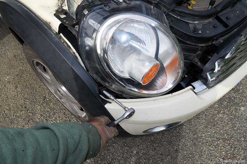 Trying to Undo a Mini Headlight Bolt (Featured Image)