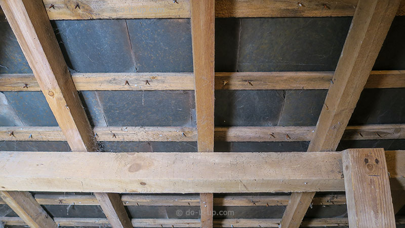A Slate Roof (No Underlay)